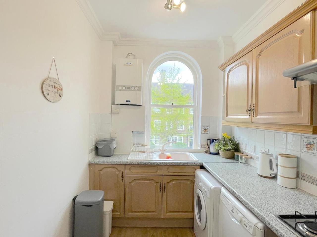 Luxury Apartment In Paddington London Eksteriør bilde