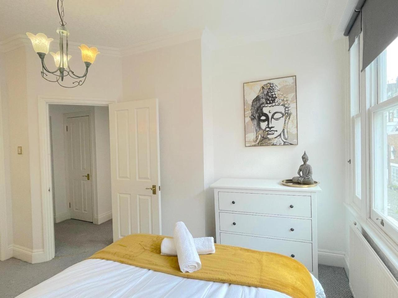 Luxury Apartment In Paddington London Eksteriør bilde